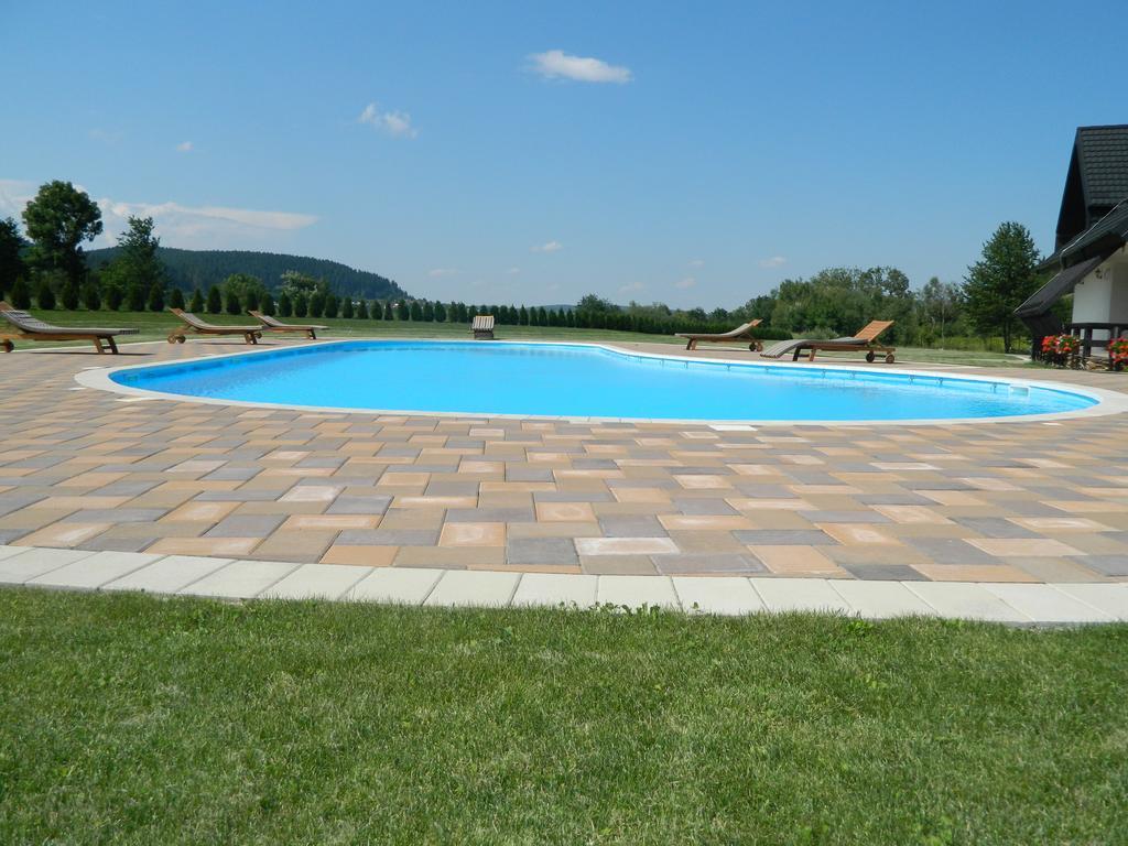 Pensiunea Madalina Putna  Exterior photo